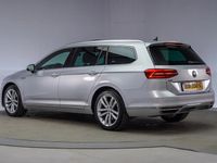 tweedehands VW Passat Variant 1.4 TSI GTE Highline Aut [ Panoramadak Nav + cam S