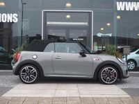 tweedehands Mini John Cooper Works Cabriolet 2.0 Chili / ACC / H&K / HUD / Keyless / Stoelverwarming / Camera / CarPlay / DAB / JCW kuipstoelen