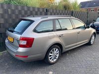 tweedehands Skoda Octavia Combi 1.2 TSI Greentech Ambition Businessline station hele mooie auto