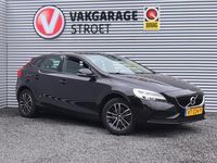 Occasion Volvo V40 Momentum 123 PK (90 kW) 2016 Zwart Stationwagen