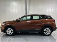 tweedehands Peugeot 3008 1.2 PureTech Executive*AUTOMAAT*NAVI*CRUISE*ECC*