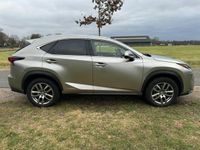 tweedehands Lexus NX300h AWD Luxury Line dealer onderhouden