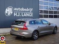 tweedehands Volvo V60 2.0 T5 Momentum Pro