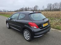 tweedehands Peugeot 207 1.4 XR