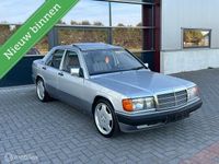 tweedehands Mercedes 190 -Serie 2.5 D/ Vol opties/Airco/Cruise control/stand kachel/schuifdak