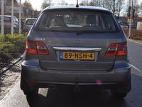 tweedehands Mercedes B180 BUSINESSCLASS/LEDEREN BEKLEDING/CLIMA AIRCO/TREKHA