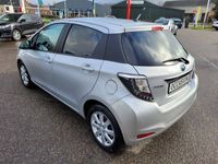 tweedehands Toyota Yaris 1.5 Full Hybrid Comfort