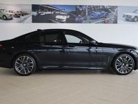 tweedehands BMW 745e 7-SERIE SedanHigh Executive M-Sportpakket / Driving Assistant Professional / Active Steering / Soft-Close