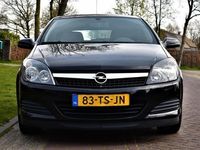 tweedehands Opel Astra GTC 1.6 Edition met Airco en Trekhaak!