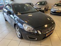 tweedehands Volvo S60 1.6 DRIVe Kinetic NAVI BJ 2011 !!!