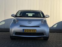 Occasion Toyota iQ 68 PK (50 kW) 2011 Grijs Hatchback