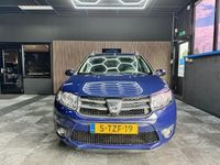 tweedehands Dacia Logan MCV 0.9 TCe Prestige Navi Airco Trekhaak Pdc Bleut