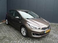 tweedehands Kia Ceed / cee'd 1.0 T-GDi ComfortPlusLine Navigator TREKHAAK - 1e