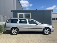 tweedehands Volvo V70 2.4 Comfort Line Trekhaak/Clima/Stoelverwarming