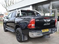 tweedehands Toyota HiLux 2.4 D-4D-F Double Cab Executive