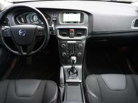 Occasion Volvo V40 Kinetic 123 PK (90 kW) 2016 Wit Hatchback