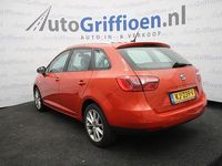 Occasion Seat Ibiza ST CONNECT 97 PK (71 kW) 2016 Rood Stationwagen