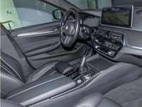 tweedehands BMW 501 5-SERIE Touring 530dPK M-Sport ACC Head-Up Panoramadak Comfortstoelen Shadow Line