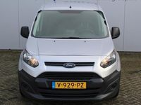 tweedehands Ford Transit CONNECT 1.5-101pk TDCI L2 Economy Edition. Zeer nette Connect, deze bedrijfswagen kan u nog jaren tot dienst zijn ! Airco, metallic lak, trekhaak etc.