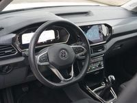 tweedehands VW T-Cross - 1.0 TSI Style | digitaal dash | trekhaak