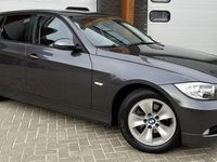 tweedehands BMW 320 3-SERIE Touring i High Executive STOELVW/CRUISE/PDC