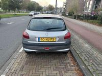 Occasion Peugeot 206 75 PK (55 kW) 2001 Grijs Hatchback