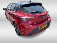 Occasion Toyota Corolla Executive 98 PK (72 kW) 2019 Rood (metallic) Hatchback
