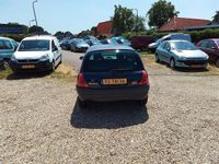 tweedehands Renault Clio II 1.2 RT Zeer Lux.s Stuurbk Elektrise pakket/ Cv