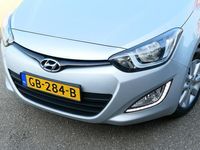 tweedehands Hyundai i20 1.2i i-Deal 5Drs, NL, Boekjes, KLASSE WINNAAR !!!!