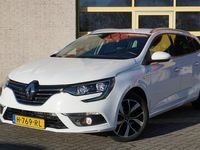 tweedehands Renault Mégane IV Estate 1.3 TCe Bose BJ2020 Lmv 17" | Led | Pdc | Keyless entry | Achteruitrijcamera | Groot navi | Climate control | Cruise control | Extra getint glas
