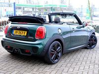 Occasion Mini John Cooper Works Cabriolet Business 192 PK (141 kW) 2016 Groen Cabriolet