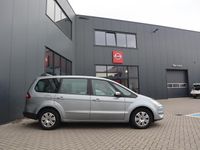 tweedehands Ford Galaxy 2.0-16V Trend | 7 Zitter | Climate | Bluetooth | Cruise | Radio/Cd Speler | Dakdragers | Voorruit Verwarming