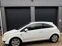 Occasion Opel Corsa Color Edition 86 PK (63 kW) 2011 Wit Hatchback