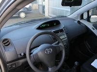 tweedehands Toyota Yaris 1.0 VVTi Acces AIRCO PDC EL RAMEN CENTR AFSTAND NAP