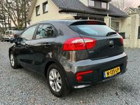 tweedehands Kia Rio 1.2 CVVT ComfortLine 5drs/Airco/LMvelgen/Boekjescompleet