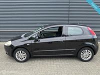 Occasion Fiat Grande Punto 95 PK (69 kW) 2006 Zwart Hatchback