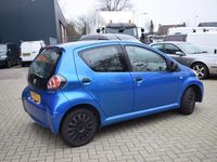 tweedehands Toyota Aygo 1.0 VVT-i Comfort/5 deurs/airco/Έlectric ramen/nw apk