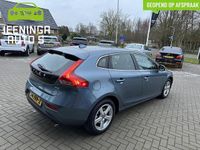 Occasion Volvo V40 Momentum 150 PK (110 kW) 2013 Blauw (metallic) Hatchback