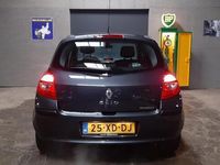 tweedehands Renault Clio 2.0-16V Exception 137PK | Xenon | Clima | LMV | Elektrisch pakket | NAP