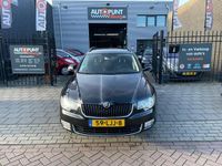 Occasion Skoda Superb Business Line 161 PK (118 kW) 2010 Zwart Stationwagen