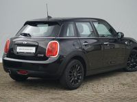 tweedehands Mini Cooper 5-deurs Business + Connected Drive