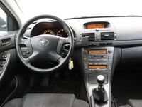 tweedehands Toyota Avensis 2.2 D-4D Linea Luna - Clima, Trekhaak, Cruise
