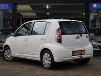 Occasion Daihatsu Sirion 69 PK (50 kW) 2006 Wit Hatchback
