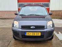 tweedehands Ford Fusion 1.4-16V Champion
