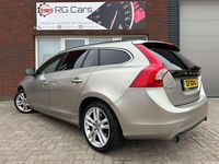 Occasion Volvo V60 214 PK (157 kW) 2014 Bruin Stationwagen