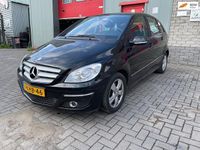 Occasion Mercedes B180 Business 109 PK (80 kW) 2010 Zwart MPV