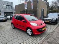 Occasion Peugeot 107 68 PK (50 kW) 2009 Rood, metallic lak Hatchback