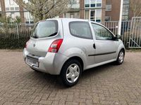 tweedehands Renault Twingo 1.2-16V Authentique, 6 tot 12 maanden garantie