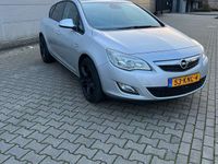 tweedehands Opel Astra 2.0 CDTi Edition autmomaat 200 pk