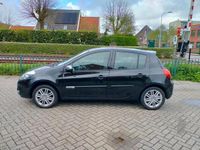 tweedehands Renault Clio 1.6-16V Night & Day AUTOMAAT lage km RIJKLAAR